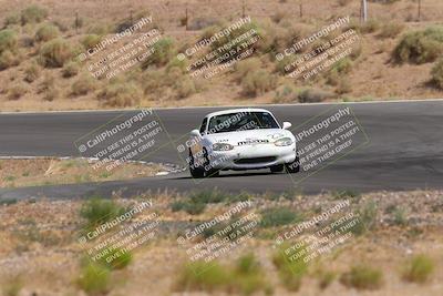 media/Jun-01-2025-CalClub SCCA (Sun) [[eae223c5dd]]/Group 5/Qualifying/